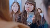 女神坠落！女主素颜照被大公布，瞬间成为全校公敌