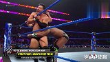 WWE轻量级205：伊丹英雄释放猎鹰之箭 亚历山大从擂台边砸到地面