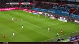 第56分钟勒沃库森球员阿米里射门 - 被扑