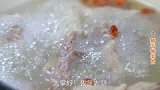 降温了，最适合炖一锅这样的清炖羊排，汤鲜味美，软烂入味还不膻