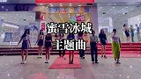 只要我们不尴尬，尴尬的就是别人