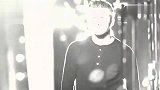 星尚-20121227-球王小贝魅力升级-性感身材大秀纹身