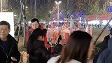 六年级小姑娘寒假摆摊，半个月赚了上万元