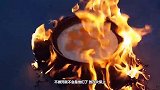 5000根火柴同时点燃有多厉害小伙用鸡蛋亲测，结果意外了