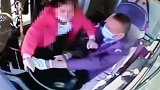 刑拘！公交未到站女子要求下车 被拒后竟辱骂司机抢夺方向盘