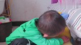 两岁宝宝跟爸爸说了什么爸爸不懂意思，小孩这样做爸爸看懂了