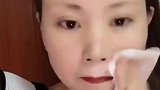 夜店女王下班后，卸妆秒变丑大妈，这素颜惨的不忍直视