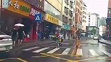 逆行遇到大指挥官，豪车就这么嚣张吗