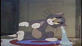 猫和老鼠：幽灵又出现了，汤姆吓出9个魂魄，串成一连串的汤姆
