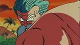 龙珠：悟空变身大猩猩，龟仙人使出龟派气功打向悟空！