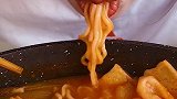 夜宵  火锅 晚饭！夜宵再也不用愁了~ 美食  美食推荐官    快叫他她和你一起吃~