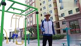 老师口红被冻在冰里，没想学生轻松解决了问题，有意思
