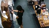 福州一女子经常假装逛服装店 借机淡定撕坏37件新衣服