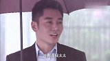 帅哥到学校接媳妇，看到媳妇和前男友在一起，立马霸气宣誓主权！