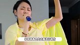 网友模仿闫妮跳《Mojito》，微醺搞笑程度不输本人，刘敏涛被迫加入战局