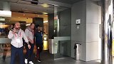 皇马失意国家队得意？西班牙出发训练伊斯科人气依旧高涨