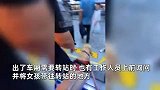 视障女孩带导盲犬坐地铁，工作人员一路暖心陪同，乘客友善交流