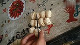 对于做花卷，妹子还是很有讲究的，她说一定少不了这一步！