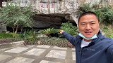 桂林七星岩，有个很大的地下溶洞，进去看看有点害怕！