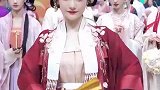 远山乔台下走秀，花絮来了，中国华服日