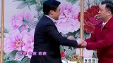 贾冰和老同学见面，让助理配合情景唱歌，你怎么把我唱成儿子了
