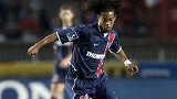 征服巴黎！PSG官方回顾小罗圆月弯刀 传奇依旧闪耀