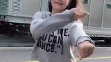 甜美小姐姐自称热舞能撩人，你是否着迷