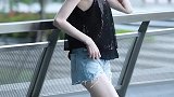 街拍所谓女生嫉妒，男生爱慕的小姐姐，就是这款了吧！