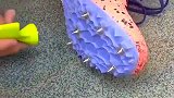 体育生穿的钉子鞋，都是这样安上去的