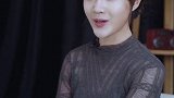 “虽然遇见你很晚 但是来日方长 我想陪你很久很久“ 情感  陪伴