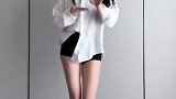 婉转动人的舞姿，让人魂牵梦萦