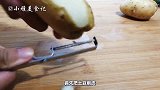 土豆别炒着吃了，加1根黄瓜，比肉香，吃一口忘不掉