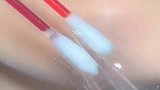 用棉签口红画唇妆，橙色加红色，效果惊人，直男：吃辣条没擦嘴？