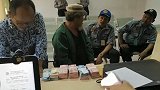 乞丐被警方逮捕时拿着上百万 称这是四年乞讨的收入