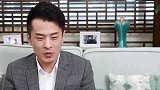 秀恩爱？辛巴直播连踢老婆五脚 此前曾扇她巴掌