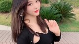 网红美女穿搭有范，性感热舞精彩好看，值得赞！