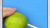 没想到柠檬还能这么用，看完视频的你学会了吗？快去试试吧