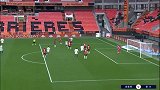 第6分钟里尔球员阿劳若射门 - 被扑