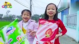 小萝莉吃雪糕唱儿歌