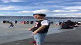 今天拉给我粑粑的，那个海鸥过来给我打一下屁股