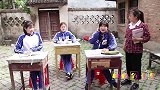 田田上课说话，没想被老师拧成了一对图图耳朵，结局太搞笑了