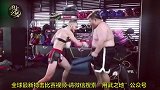 这个胖子太扛打了，简直就是铁布衫！