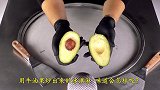 牛油果炒冰味道怎么样？看到成品的一瞬间，忍不住流口水！