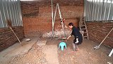 小光家杂物棚打地坪，妈妈怕买石子浪费钱，看小光想到什么好办法