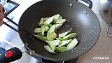 常给宝宝吃这菜，有助骨骼生长大脑发育