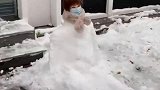 路边看到的搞笑雪人，我当时真的是害怕极了！