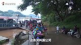 老挝自由行｜实拍琅勃拉邦小码头，湄公河上的小岛居民出行就靠它