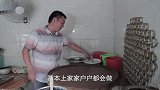 湖北夫妻用米浆做小吃，真材实料只卖2毛一个，日入千元太低调了