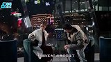 王子文与男友逛街被偶遇，十指相扣甜炸屏，吴永恩看镜头不苟言笑
