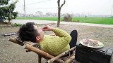 二货为拿赏金化身侦探替幺叔破案，结果赔了夫人又折兵，太逗了！
